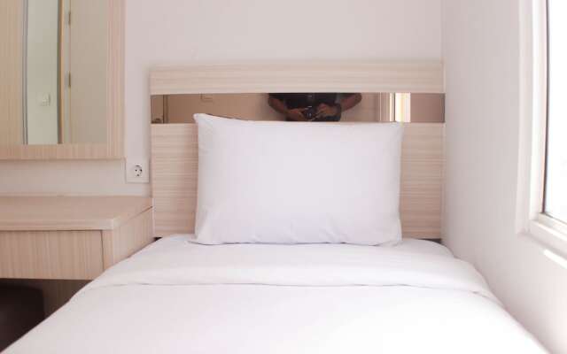 Nice And Comfy 2Br Springlake Apartment Near Summarecon Bekasi