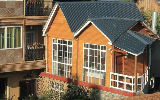 Yangshuo Village Retreat