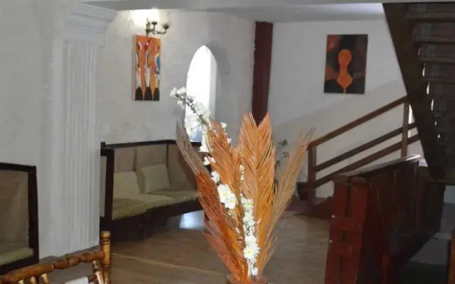 Tetri Saxli Hotel