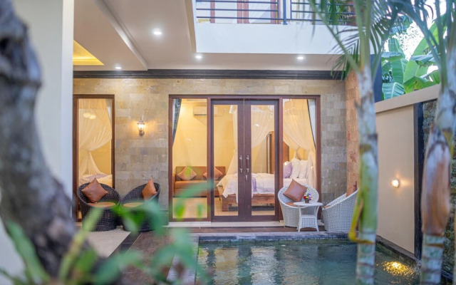 Bulan Adi Villa By Reccoma