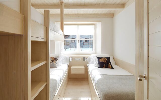Val de Ruda Luxe 53 by FeelFree Rentals