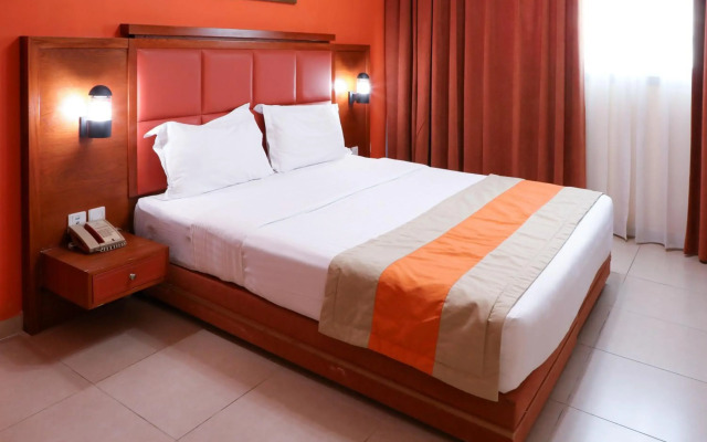 Wescott Plaza Hotel Apartment
