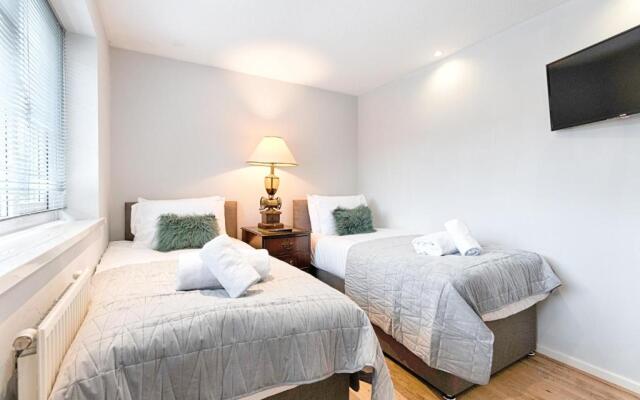 Cosy 2 bed - with relaxing garden!