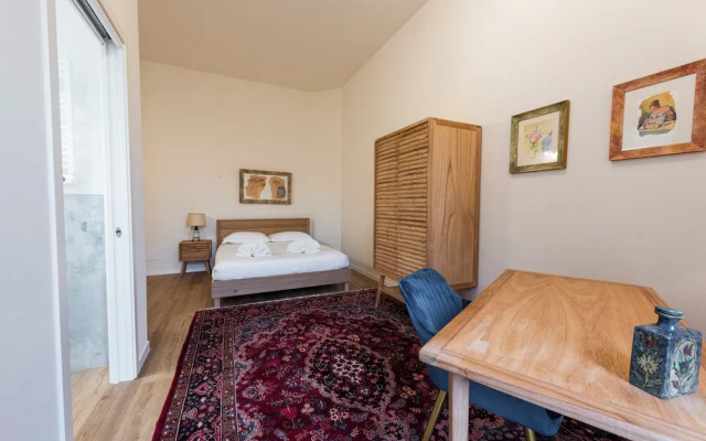 Salutati Apartments by MMega