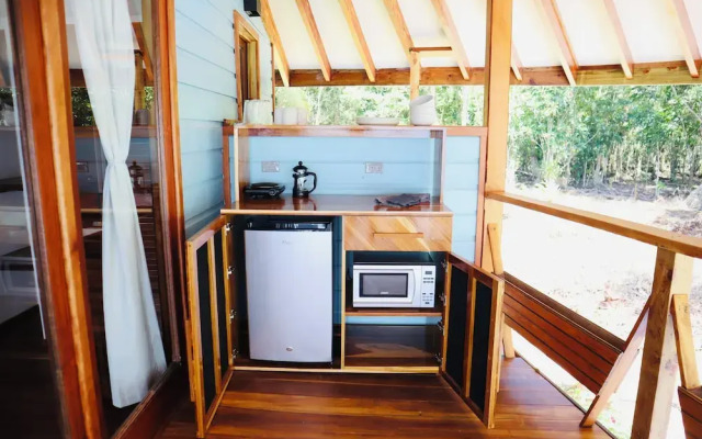 Bocas Beachfront Lodge