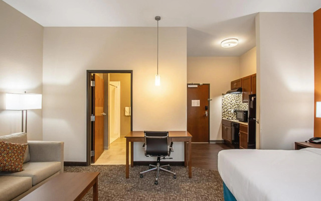 Sleep Inn & Suites Madison - Monona