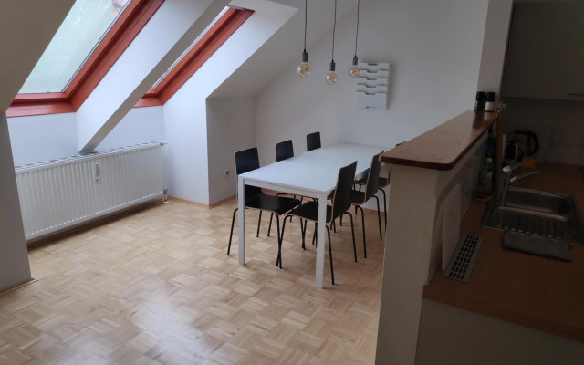 Flataid Apartment Obere Bahnstraße - Grazer Messe