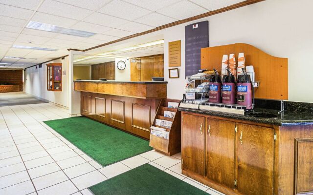 Quality Inn & Suites Altoona