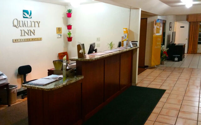 Quality Inn & Suites Redwood Coast