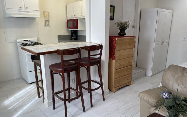Comfy Private Unit in LA