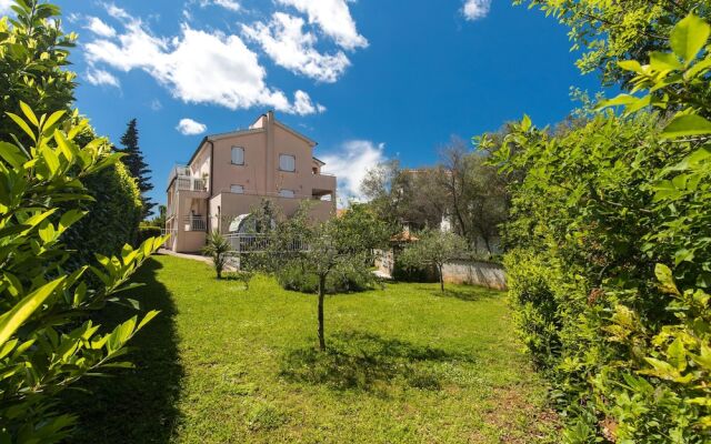Apartment Josip Malin