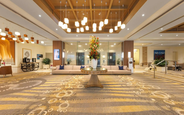 Pullman Reef Hotel Casino