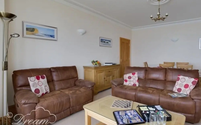 Beach View Apartment 3