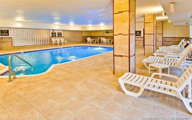 Quality Suites Addison - Dallas