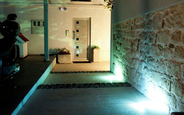 Modern Apartment with Private Pool in Split
