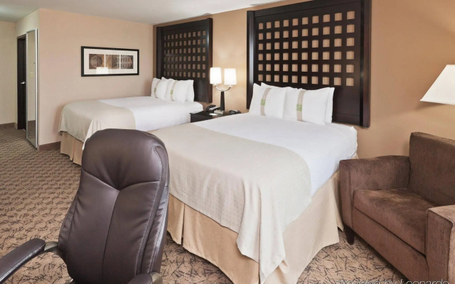 Holiday Inn Hotel & Suites Tulsa South by IHG