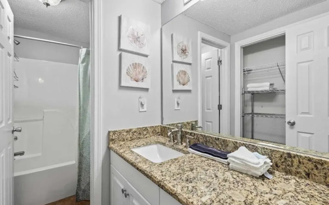 Caribbean 502 1 Bedroom Condo