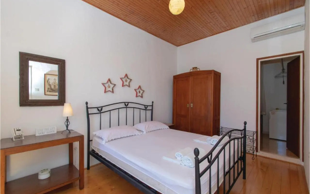 Holiday home Lumbarda-Koludrt II