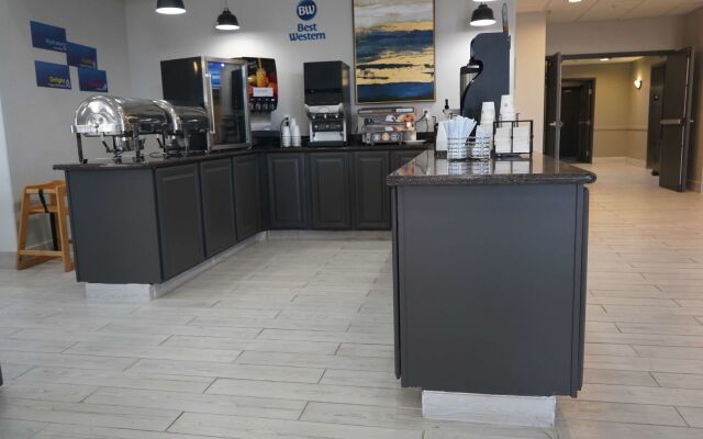 Best Western Lubbock West Inn & Suites