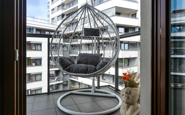 Lumina apartstate Kłopot 4a