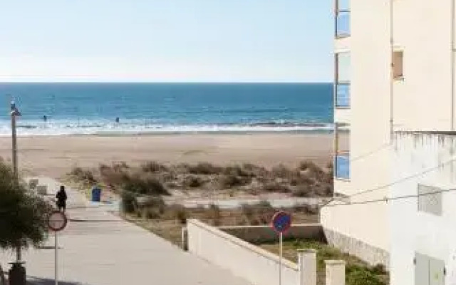 HHBCN Beach House Castelldefels #3