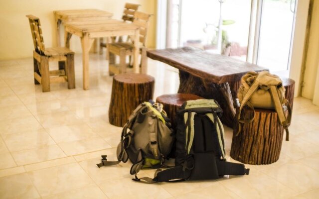 Coco Khao Sok Hostel