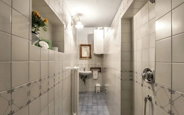 Attractive Apartment in Typical Tuscan Style