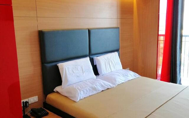 Cityscape - Studio 1102