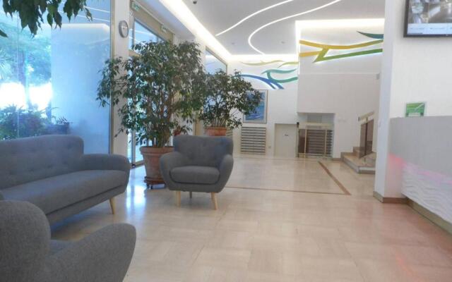 Appartement Villeneuve-Loubet, 2 pièces, 4 personnes - FR-1-252A-80