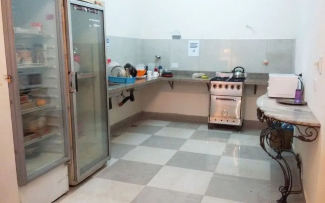 Voyage Recoleta Hostel