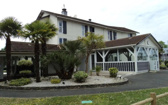 Hôtel Wood Inn Bordeaux Aeroport