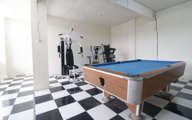 RedDoorz near Plaza Medan Fair