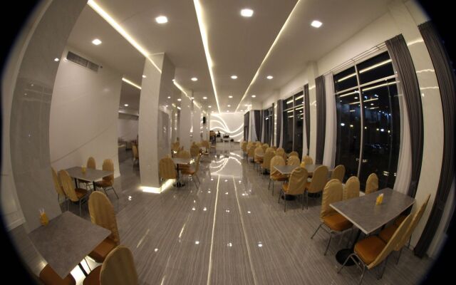 K.S. Pavilion Hotel