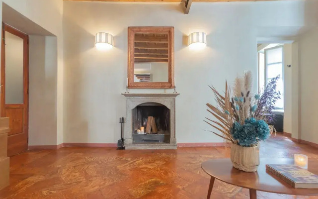 Pantero Apartment