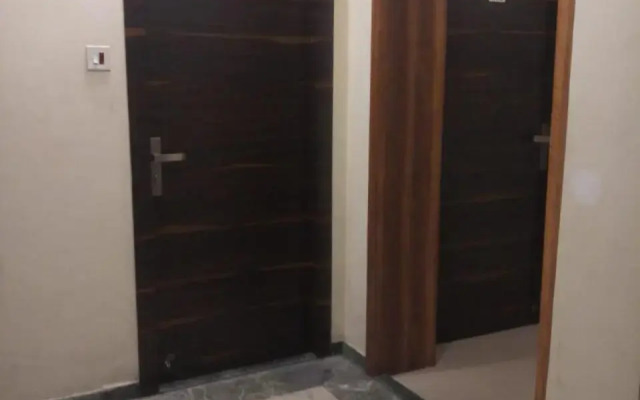 Hotel Rayna Inn by OYO Rooms