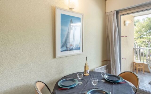 Port de La Gavine 32235