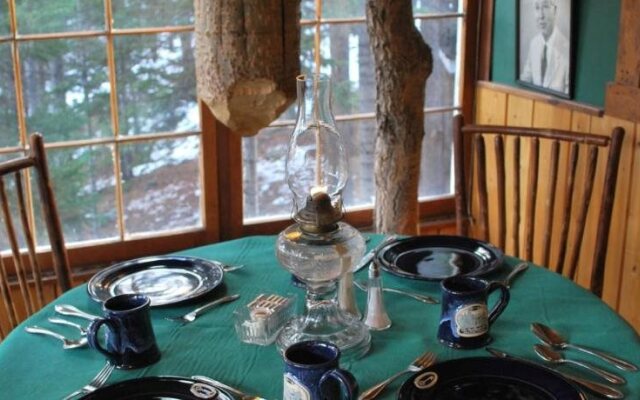 Baldpate Inn