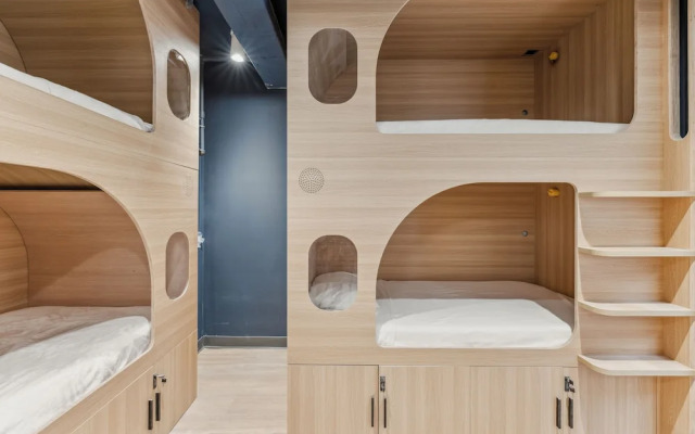 Friend Street Hostel