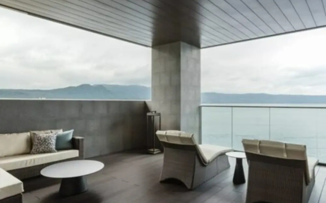 The Lake Suite Ko No Sumika