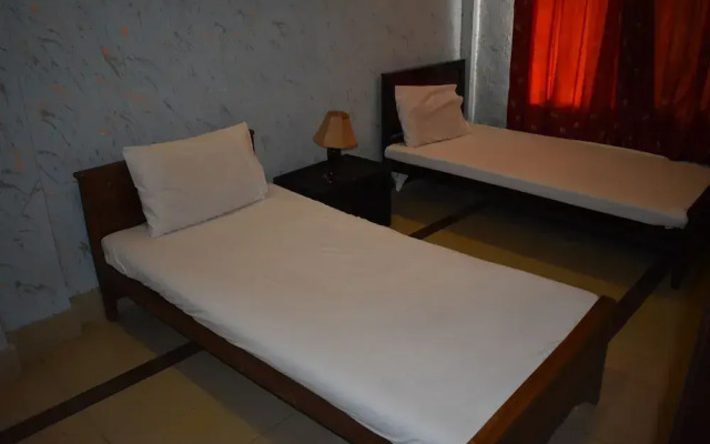 Hotel Pyramid International