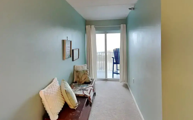 Jacksonville Beachdrifter by Distinctive Beach Rentals