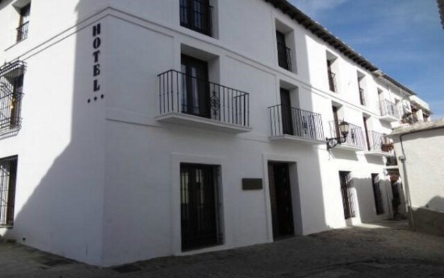 Hostal Poqueira