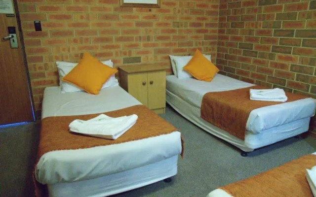 Pooraka Motor Inn