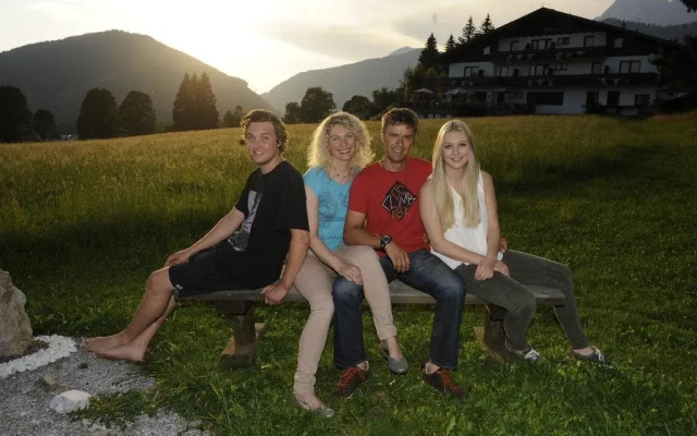 Kraftplatz am Dachstein - Bio Hotel Herold