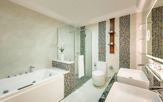 Dusit Hotel & Suites Doha