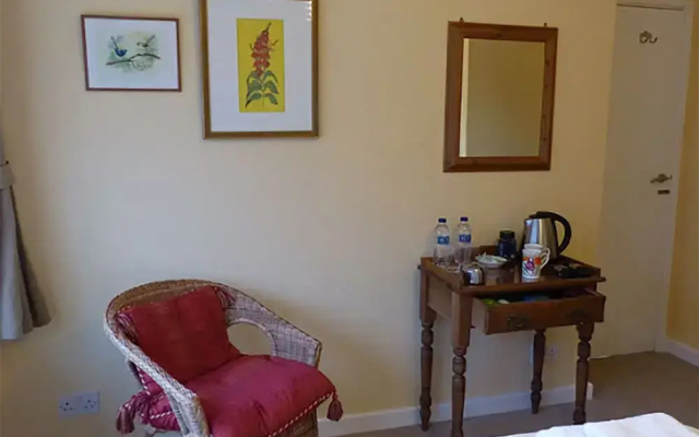 A. B&B - Glastonbury