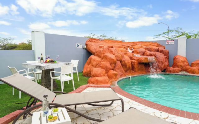 Homey Vacation Retreat