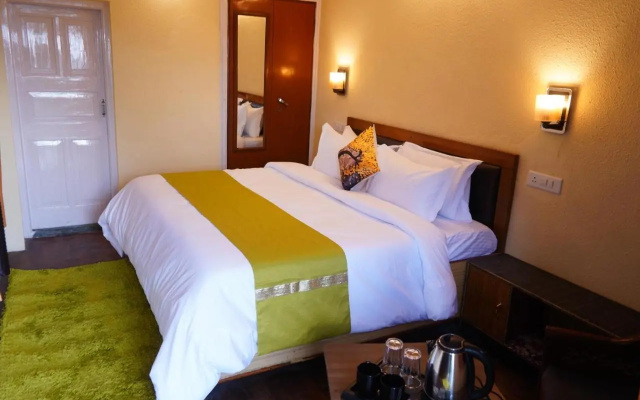 Jakhu Vibes | Valley-View Rooms