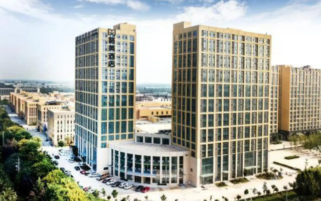 Gemei Hotel (Chunhui Road, Suncun, Jinan)