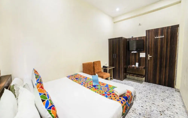 FabHotel Glorify Stay